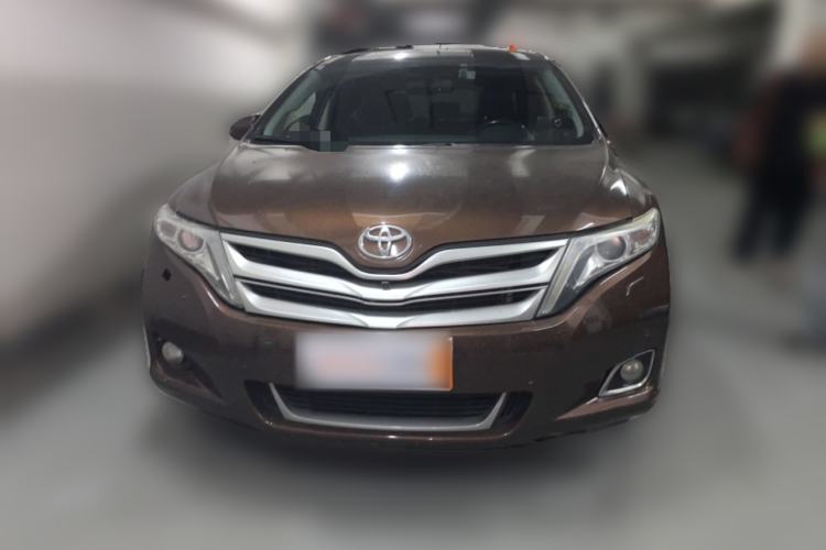 Used Toyota Venza 2013 2.7L 4x4 Luxury Edition Front