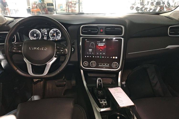 Used Lynk & Co 01 EM-P 2018 1.5T PHEV Jing Guo V