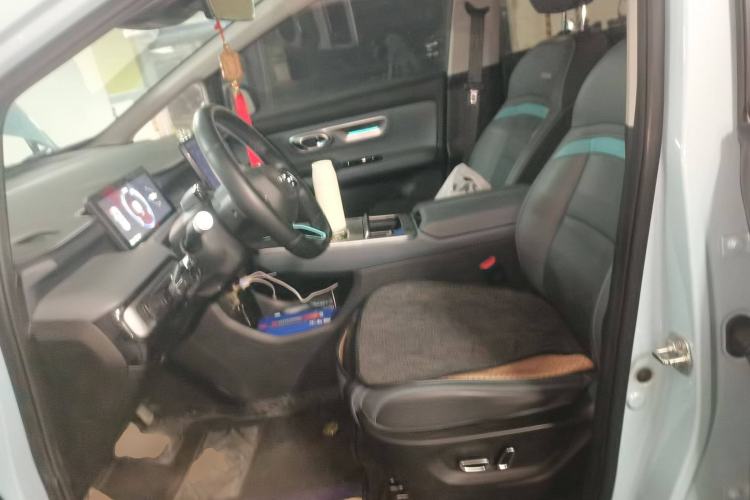 Used AION Y 2022 Plus 70 Tech Edition
