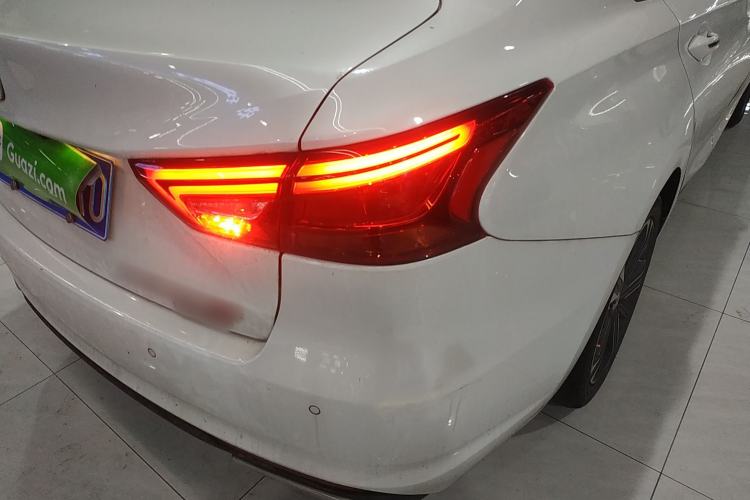 Used CHANGAN Ruicheng CC 2022 Blue Whale Edition 1.5T DCT Luxury Model Right Rear Taillight