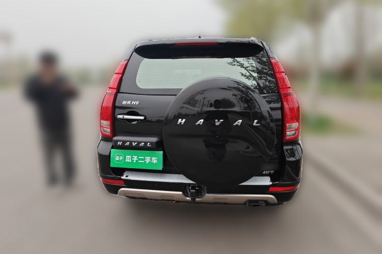 Used Haval H9 2015 2.0T Four-Wheel Drive Luxury 7-Seater Rear
