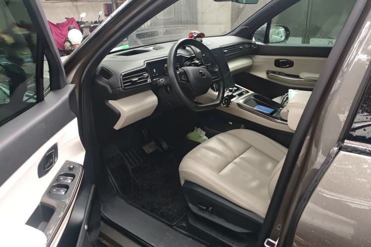 Used Nio ES8 2020 580 km Range Signature Edition Six-Seater Version
