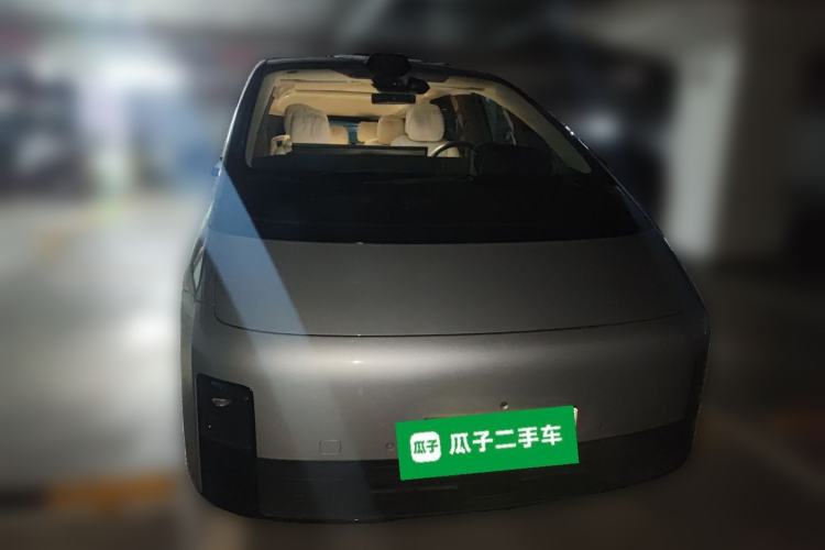 Used Li Auto MEGA 2024 Ultra Model
