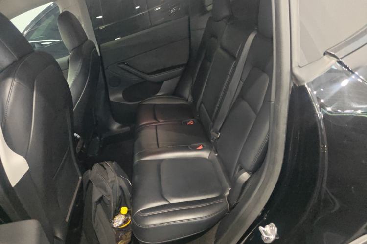 Used Tesla Model Y 2022 Rear-Wheel-Drive Version Left Rear Seat