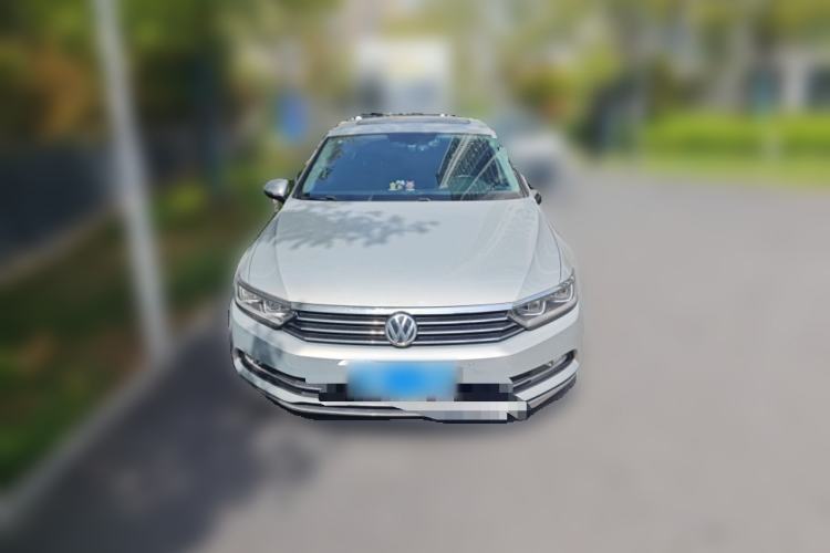 Used Volkswagen Magotan 2018 Facelift 330TSI DSG Luxury Model Front