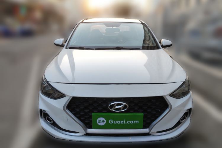 Used Hyundai Celesta 2018 1.6L Automatic GL Enjoyment Version China V Standard