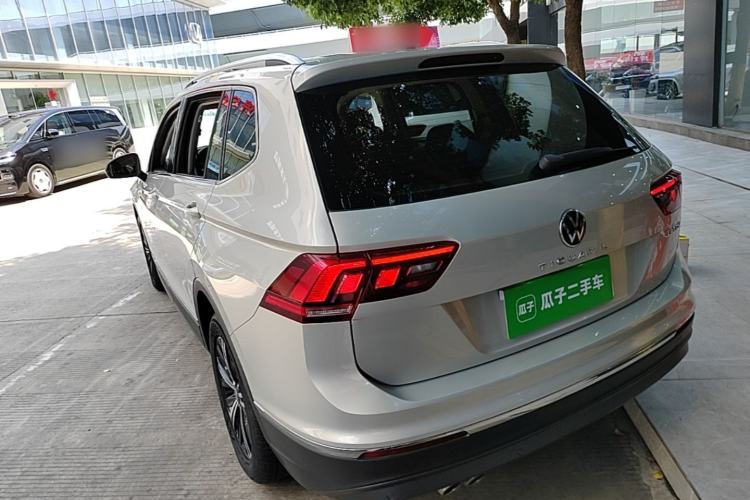 Used Volkswagen Tiguan L 2021 330TSI Automatic Two-Wheel Drive Smart Edition
