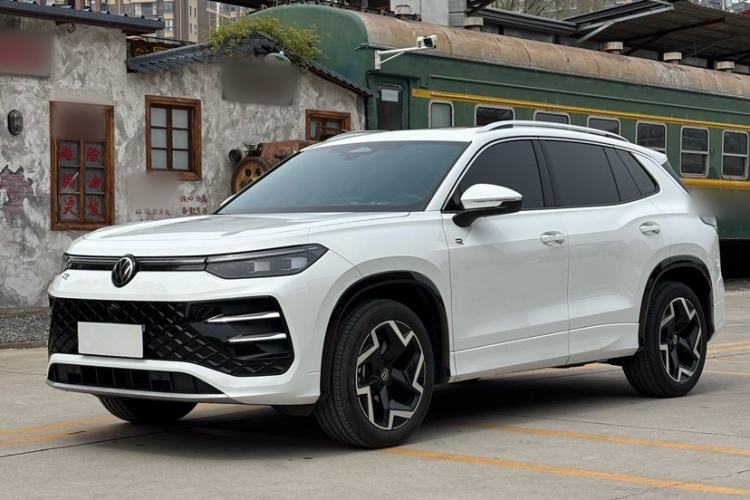 Used Volkswagen Tayron 2025 Tharu L 330TSI Two-Wheel Drive Elite City Package