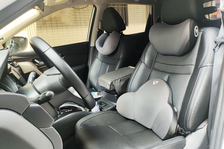 Used Nissan X-Trail 2023 Classic 2.0L Two-Wheel Drive Smart Connect Premium Edition Left Front Seat