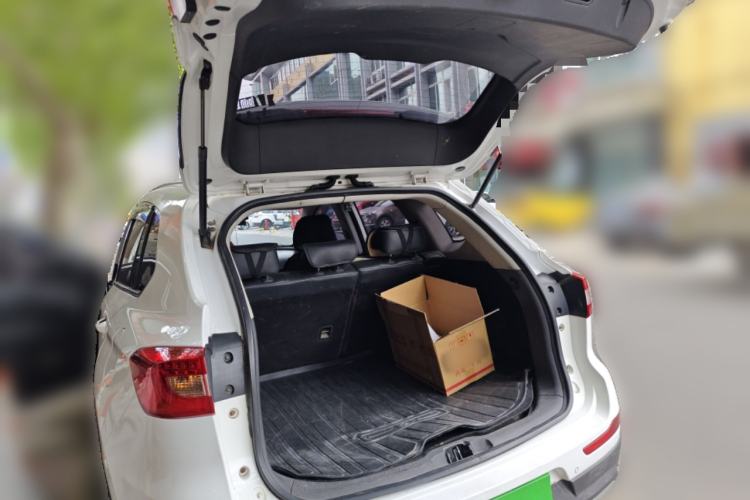 Used HYOSOW S6 2016 1.5T Manual Leading Model Trunk