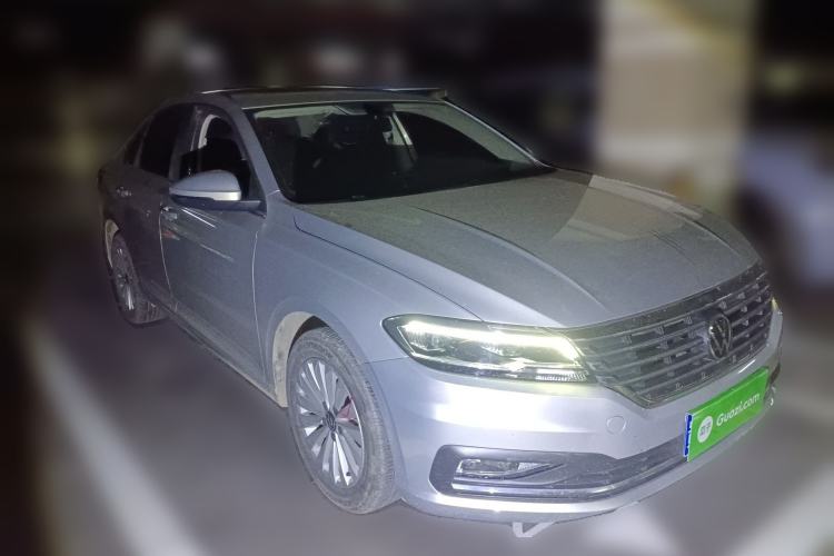 Used Volkswagen Lavida 2021 1.5L Automatic Comfort Edition Front Right 45 Deg