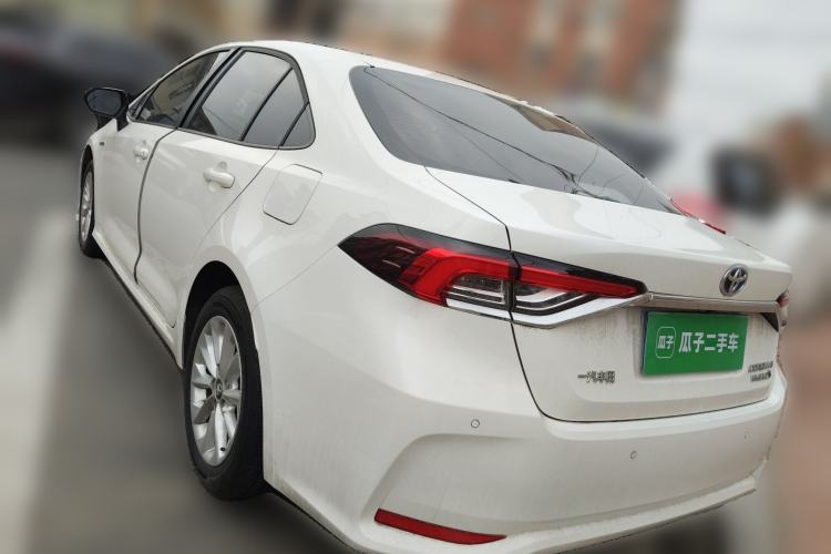 Used Toyota Corolla 2021 Dual-Motor 1.8L E-CVT Elite Edition
