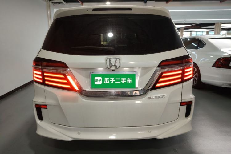 Used Honda Elysion 2016 2.4L Supreme Edition