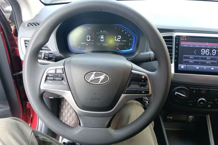 Used Hyundai Verna (new generation) 2020 1.4L Manual GLS Cool Edition