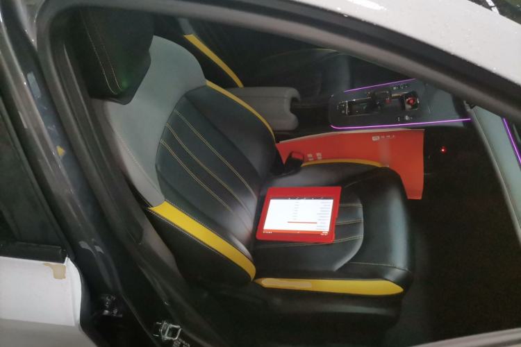 Used GAC Trumpchi EMPOW 2023 270T DCT J15 Version Right Front Seat