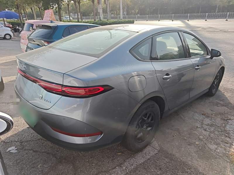 Used BYD Qin PLUS 2025 DM-i Smart Drive 55KM Leading Model — 6
