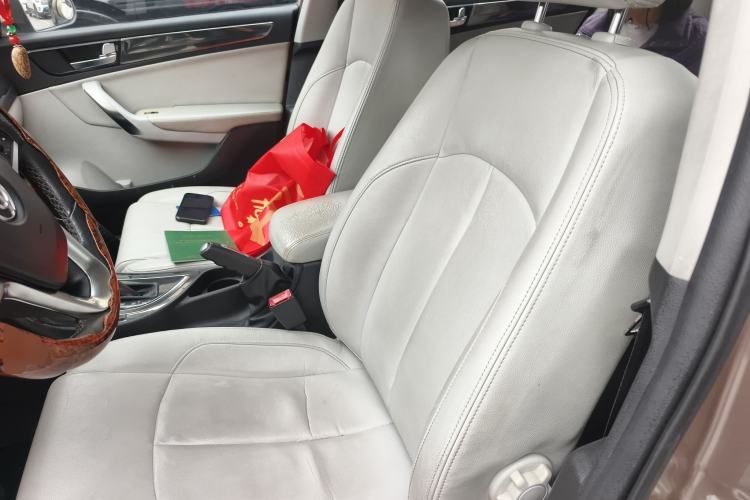 Used Brilliance H530 2011 1.6L Automatic Luxury Version
