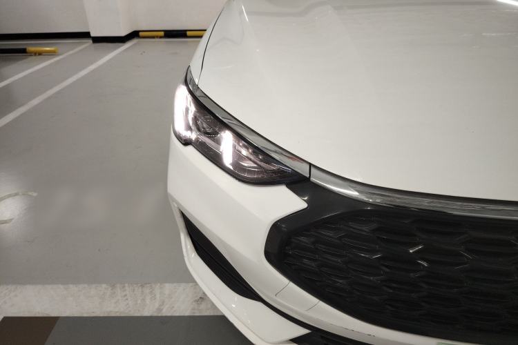 Used Ford Escort 2021 1.5L Automatic Gold Edition Exterior 6