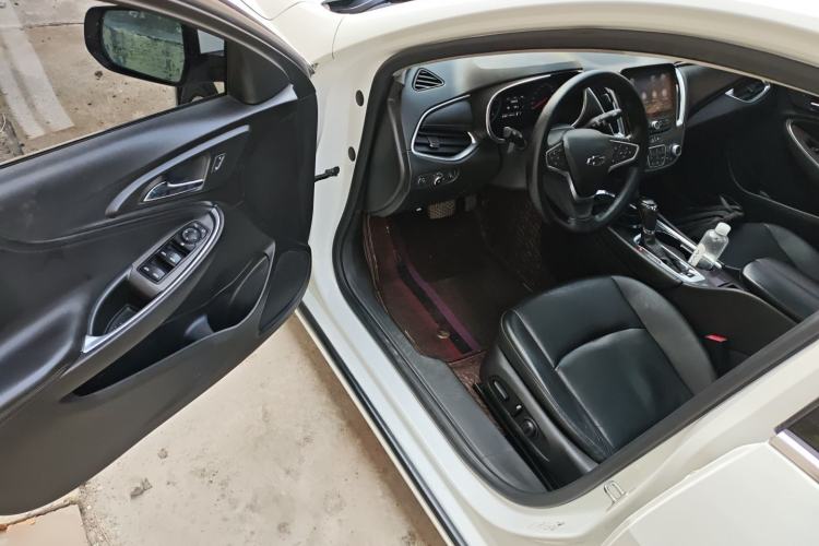 Used Chevrolet Malibu XL 2019 535T CVT Active Version Driver Seat