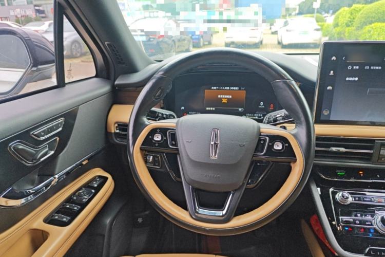 Used Lincoln Corsair 2022 2.0T Two-Wheel Drive Luxury Edition