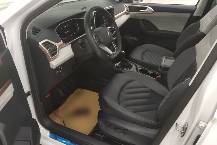 Used Volkswagen Tharu 2023 300TSI Two-Wheel-Drive Full Moon Edition Driver Seat