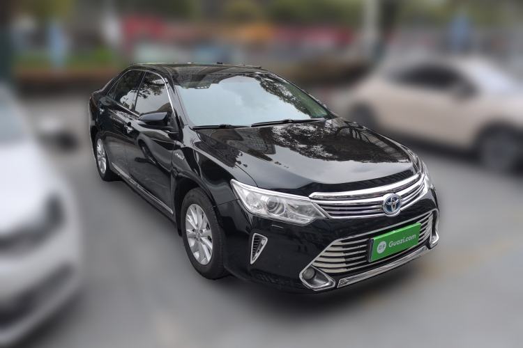 Used Toyota Camry 2015 Dual-Engine 2.5 HG Luxury Navigation Edition Front Right 45 Deg