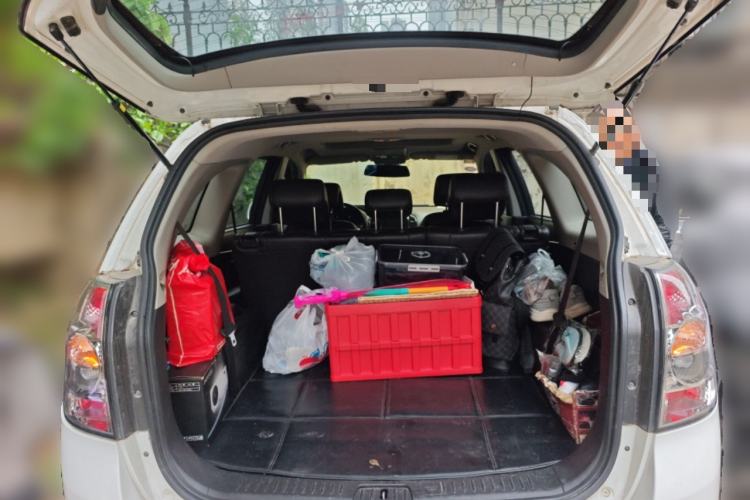 Used Chevrolet Captiva 2014 2.4L 4x4 Flagship Edition 7 Seats Trunk