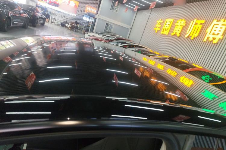 Used Tesla Model Y 2024 Rear-Wheel-Drive Version Roof