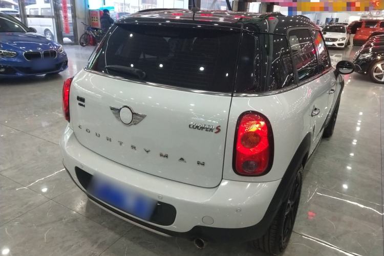 Used MINI Countryman 2016 1.6T COOPER ALL4 Fun Equipment Enthusiast Rear Right 45 Deg