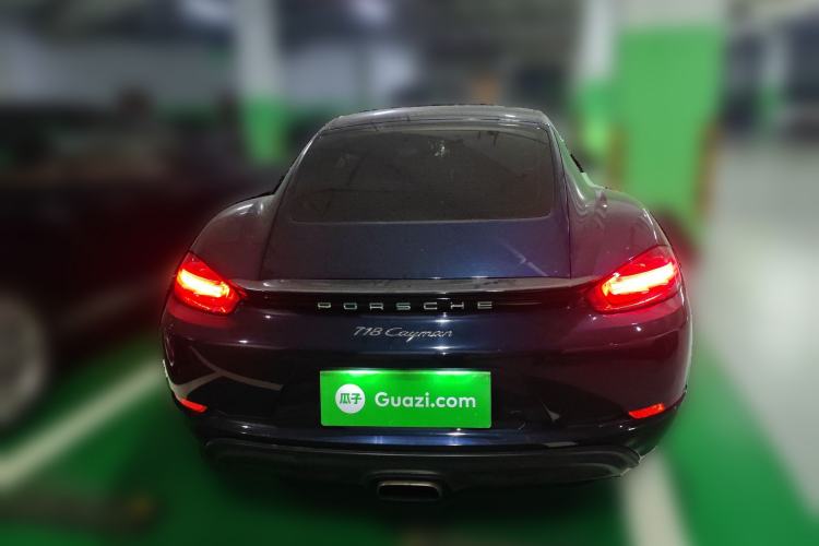 Used Porsche 718 2016 Cayman 2.0T
