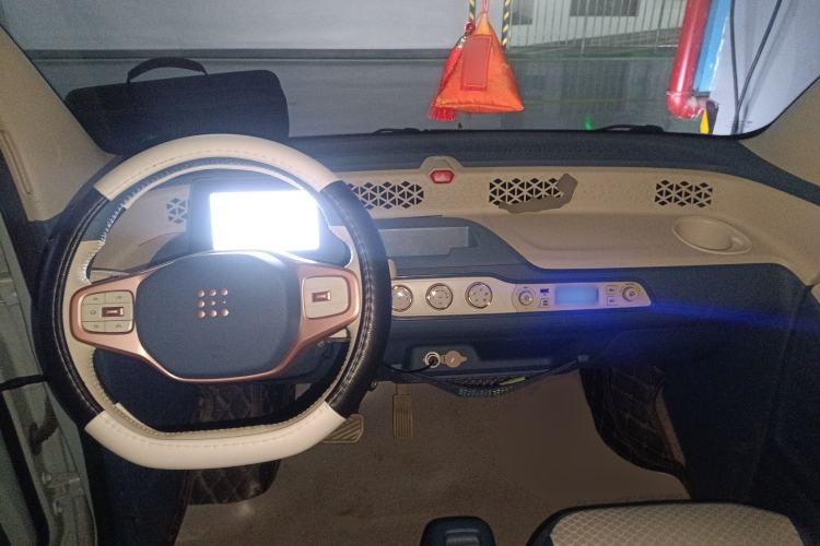 Used Dongfeng Fengon MINIEV 2022 Candy Edition Half-Sugar Center Console