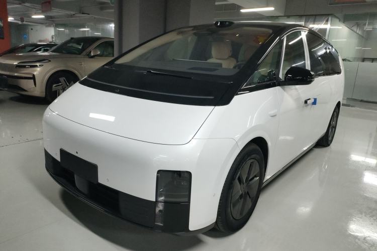 Used Li Auto MEGA 2025 Home Family Special Edition