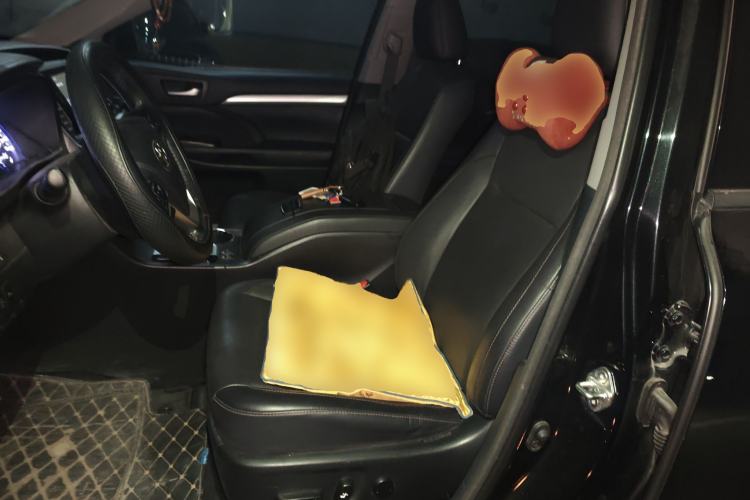 Used Toyota Highlander 2018 2.0T Four-Wheel Drive Luxury Edition 7 Seats China V Emission Standard