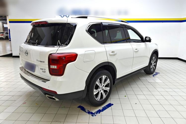 Used GAC Trumpchi GS7 2017 320T Two-Wheel-Drive Luxury Smart Connectivity Model
