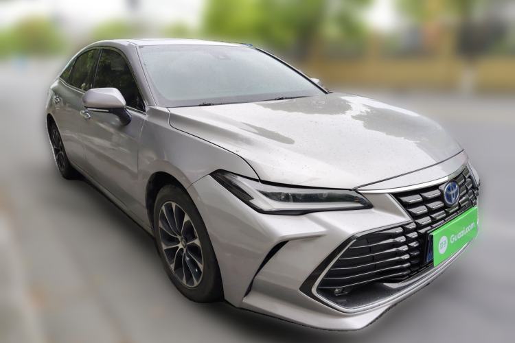 Used Toyota Avalon 2023 Dual-Engine 2.5L Luxury Edition Front Right 45 Deg
