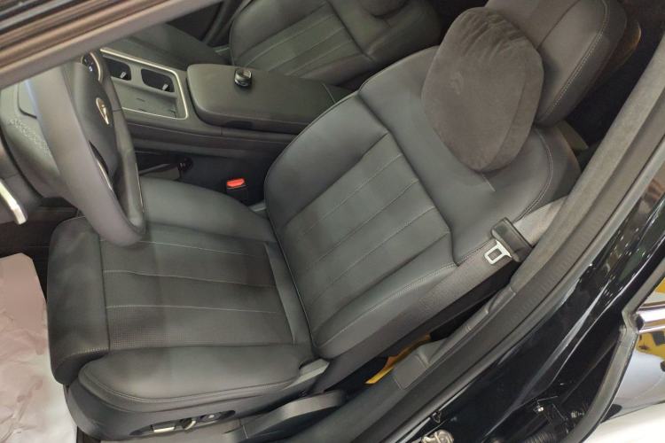 Used Nio ES8 2024 100kWh Signature Edition
