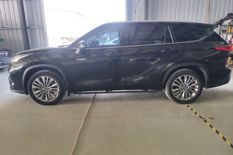 Used Toyota Highlander 2022 Dual-Engine 2.5L Four-Wheel Drive Prestige Version 7 Seats