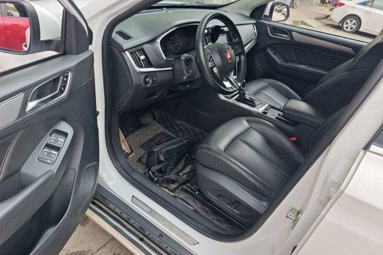 Used Roewe RX5 2019 20T Two-Wheel Drive Automatic 4G Connected Platinum Edition
