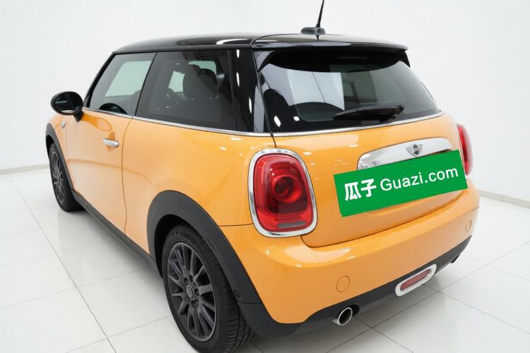 Used MINI 2014 1.5T COOPER Fun
