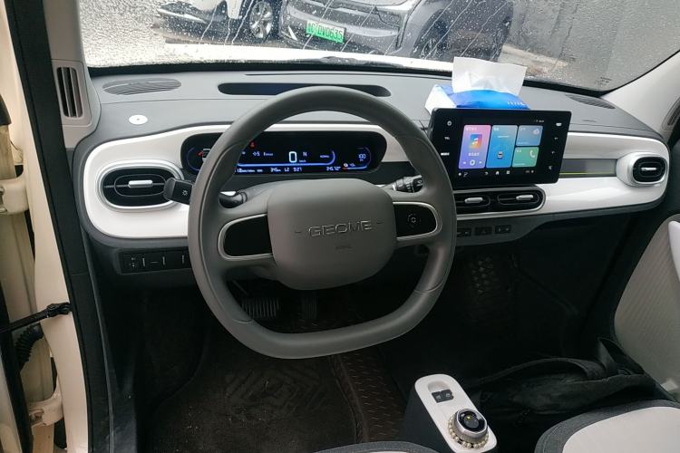 Used Geely Galaxy Panda 2025 210 km – Yuanqi Bear
