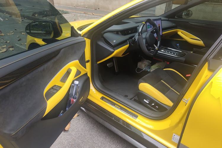 Used Xiaomi Auto SU7 Ultra 2025 Ultra Model Driver Seat