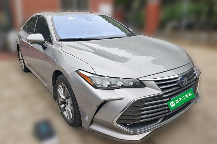 Used Toyota Avalon 2019 Dual-Engine 2.5L Luxury Edition China VI Standard
