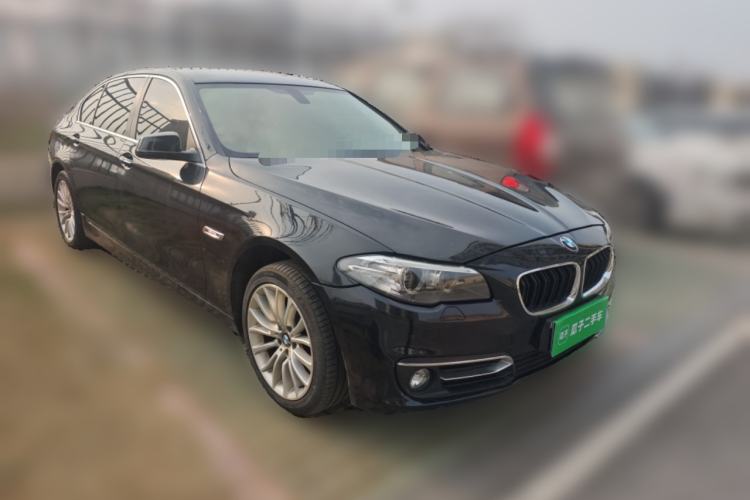 Used BMW 5 Series 2013 525Li Leading Model
