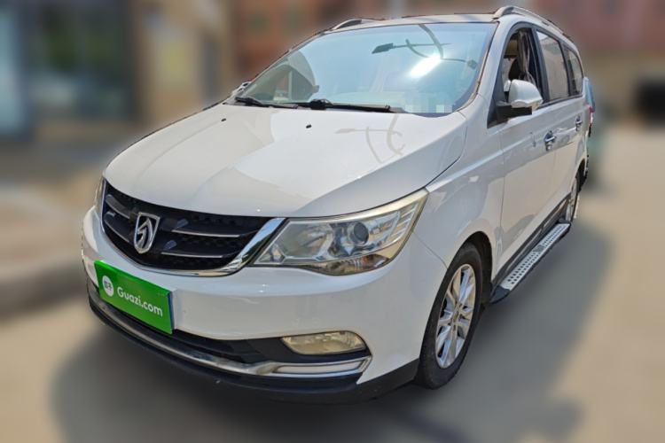 Used Baojun 730 2016 1.5T Manual Comfort Version 7 Seats