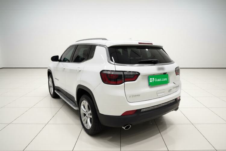 Used Jeep Compass 2017 200T Automatic Enjoyment Version Exterior 3