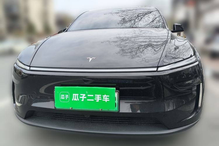 Used Tesla Model Y 2025 Rear-Wheel-Drive Version