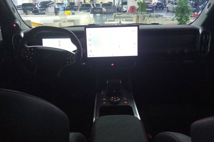 Used JETOUR Traveler 2024 2.0T All-Wheel-Drive CrossPRO Entertainment Edition