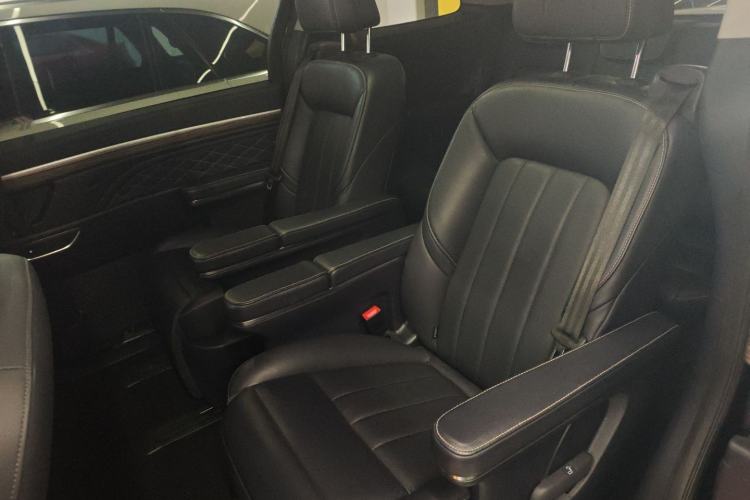 Used GAC Trumpchi M8 2018 320T Luxury Edition
