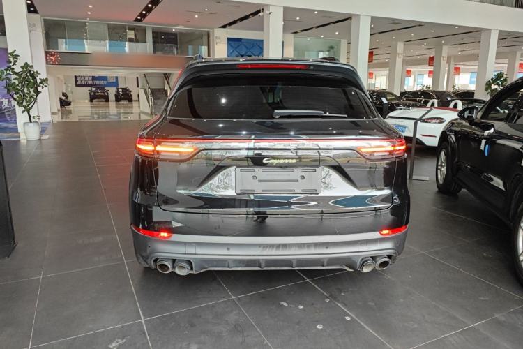 Used Porsche Cayenne E-Hybrid 2023 Cayenne E-Hybrid 2.0T Platinum Edition