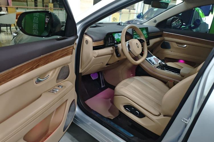 Used Hima AITO M7 2024 1.5T Four-Wheel Drive Plus Version 5 Seats
